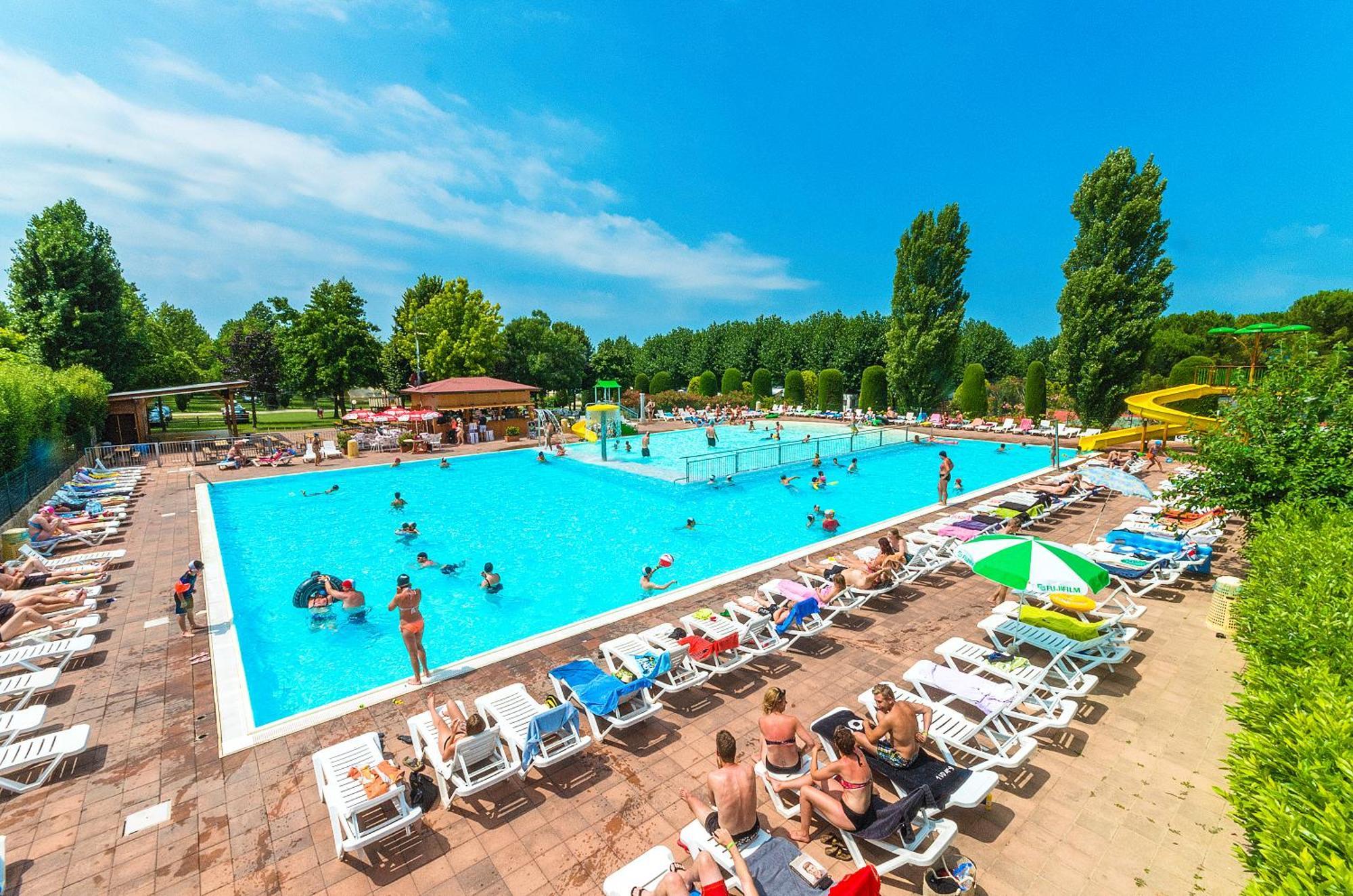 Отель Eurocampingpacengo Лацизе Экстерьер фото